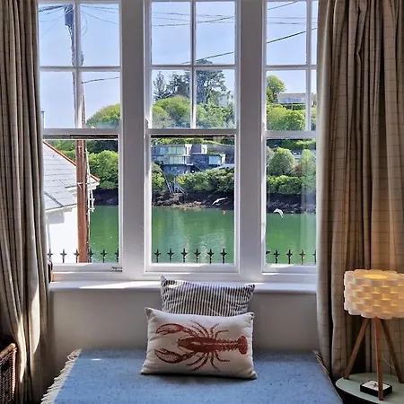 The Bolthole, * Fowey