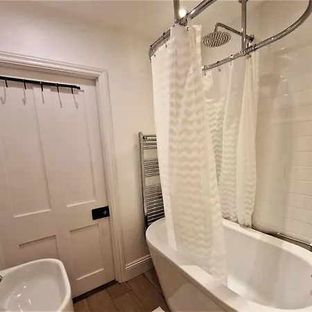 The Bolthole, Holiday home *